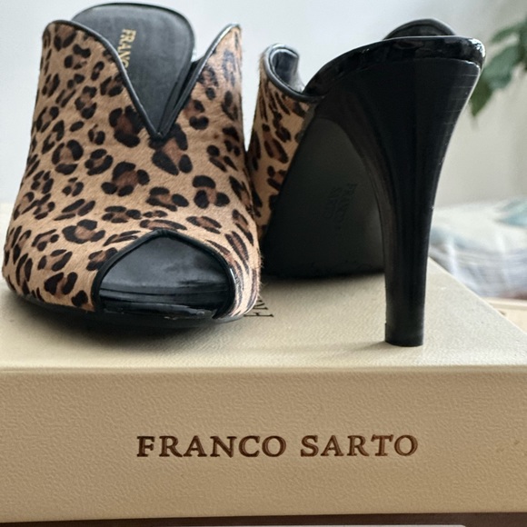 Franco Sarto leopard print heels, size 9 - Picture 2 of 4